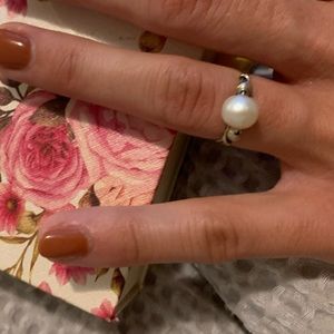Pearl wire ring